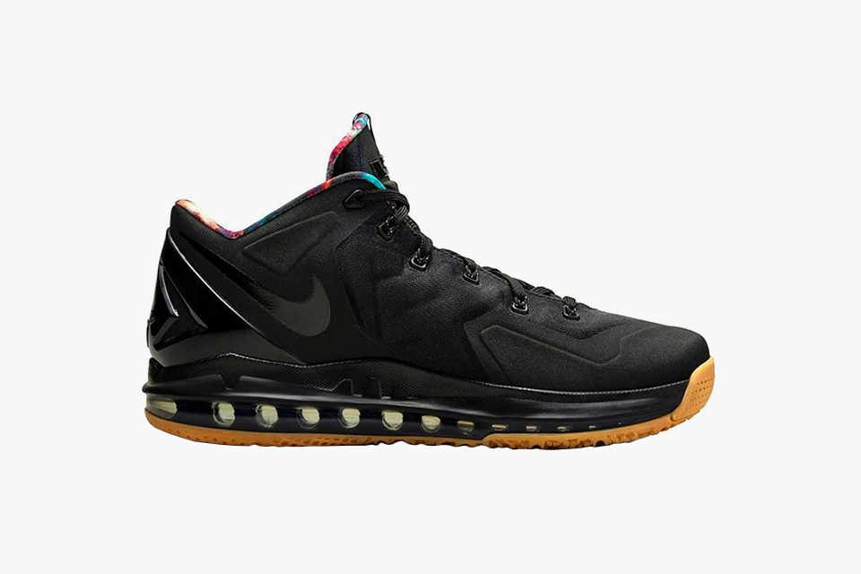 lebron 11 low black gum