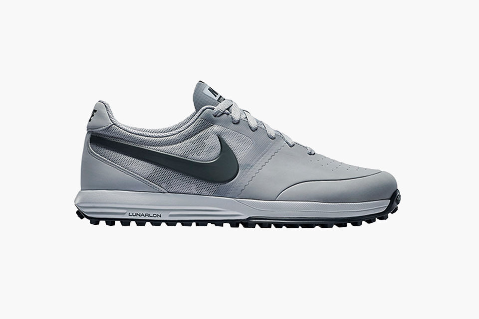 nike mont royal golf shoes