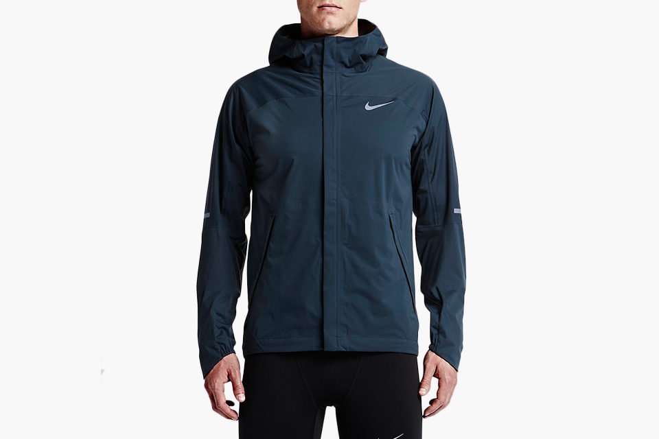 nike shieldrunner