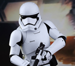 Star-Wars-First-Order-Stormtrooper-Collectible-Figure-Sideshow-Hot-Toys-Thumbnail_05
