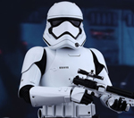 Star-Wars-First-Order-Stormtrooper-Collectible-Figure-Sideshow-Hot-Toys-Thumbnail_06