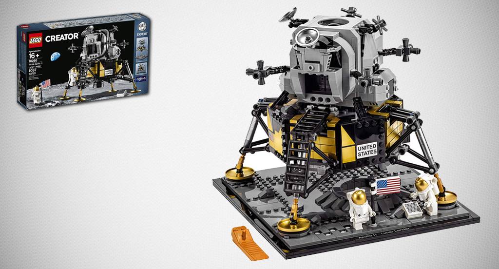 Best-LEGO-Creator-Expert-NASA-Apollo-11-Lunar-Lander-10266