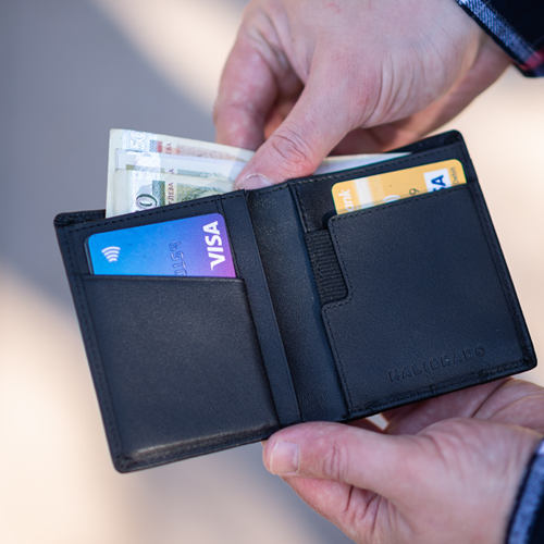 The 3 Steps That Go Into Choosing The Right Wallet